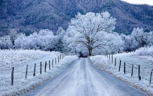 Miền Bắc đón không khí lạnh mới, vùng núi có băng giá mưa tuyết