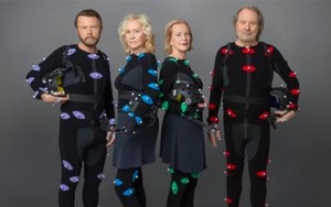 ABBA trở lại bảng xếp hạng đĩa đơn của Vương quốc Anh