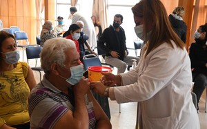 Chuyên gia Mỹ nhận định tín hiệu khả quan về biến thể Omicron