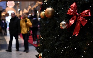 Bữa tiệc Giáng sinh cho thấy tốc độ lây lan 'khủng khiếp' của biến thể Omicron