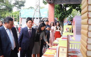 Hội sách Hà Nội lần thứ VII: Nhiều cuốn sách lần đầu được ra mắt