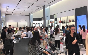 Black Friday đã cận kề, bạn đã sẵn sàng ‘rinh’ đồ hiệu giá… kịch sàn?