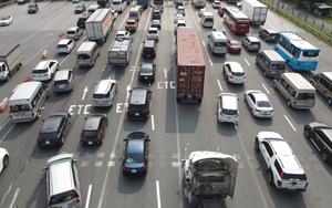 Chuyện chưa dừng về thẻ thu phí không dừng