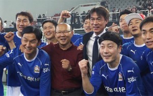 HLV Park Hang Seo về Hàn Quốc giữa lúc bận rộn vì tình bạn 16 năm