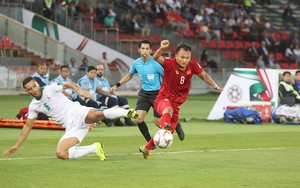 Chấm điểm Việt Nam 2-3 Iraq: Trọng Hoàng, Công Phượng và Quang Hải chơi xuất sắc