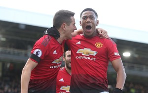 VIDEO Fulham 0-3 M.U: Cú đúp của Pogba đưa M.U vào Top 4