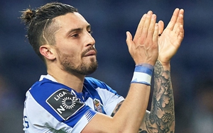 Chuyển nhượng MU 6/8: Nhắm hậu vệ siêu tấn công của Porto, chọn Coman thay Sancho