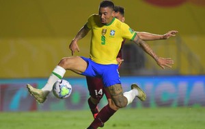 Firmino giúp Brazil toàn thắng ở vòng loại World Cup 2022