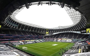 Trận Tottenham vs Fulham bị hoãn vì Covid-19, Mourinho mỉa mai giải đấu