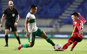 Việt Nam 4-0 Indonesia: Bạo lực là biểu hiện của kẻ yếu...