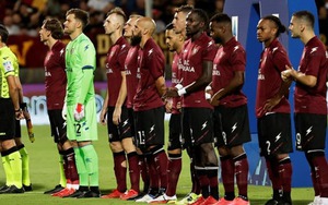 Soi kèo nhà cái Cagliari vs Salernitana. Nhận định, dự đoán bóng đá Ý (02h45, 27/11)