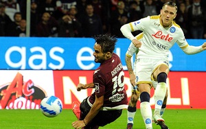 Soi kèo nhà cái Napoli vs Salernitana. Nhận định, dự đoán bóng đá Serie A (21h00, 23/1)