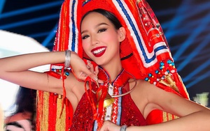 Bảo Ngọc rạng rỡ trình diễn trang phục dân tộc dù gặp sự cố trước giờ thi