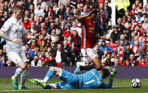 Rashford làm 'kịch sĩ' giúp Rooney mở tỷ số trước Swansea