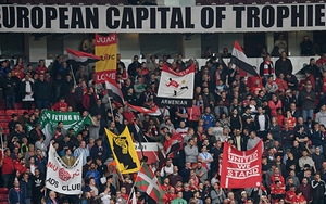 Nhiều CĐV Man United bức xúc vì bị UEFA 'hạn chế' vé xem trận chung kết Europa League