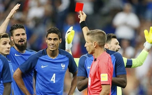 Varane bị đuổi vì công nghệ VAR, Pháp vẫn thắng Anh đầy kịch tính
