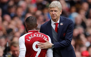Fan Arsenal tức giận với Wenger vì Lacazette bỗng nhiên trở thành 'chân gỗ'