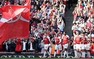 ĐIỂM NHẤN Arsenal 2-0 Watford: Căng ngang hay, chống cố định dở. Leno có thể thay thế Cech