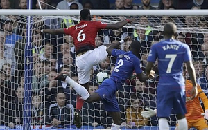 PHÂN TÍCH: Pogba bị chỉ trích thậm tệ khi M.U thủng lưới trước Chelsea