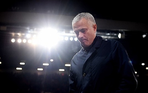 Mourinho vẫn chưa thoát khỏi lời nguyền 'mùa giải thứ ba'