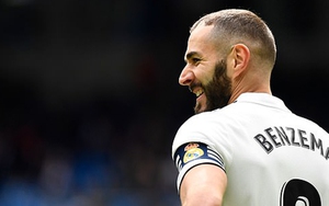 Real Madrid 2-1 Eibar: Benzema tỏa sáng, Real tìm lại cảm giác chiến thắng