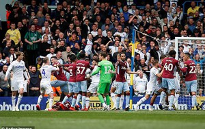 6 phút điên rồ ở hạng Nhất Anh: Ghi bàn thiếu fair-play, thẻ đỏ và bàn thua tự nguyện