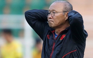 CĐV ngán ngẩm vì vòng loại World Cup 2022 lại hoãn, ông Park 'thất nghiệp'
