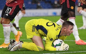 Brighton 0-3 MU: Solskjaer đề cao Henderson, khuyên cầu thủ nên học tập Mata