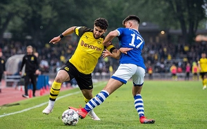 MU bất ngờ chiêu mộ cầu thủ chạy cánh của Dortmund