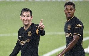 Celta Vigo 0-3 Barcelona: Messi, Ansu Fati tỏa sáng, Barcelona thắng dễ dù đá 10 người