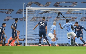 ĐIỂM NHẤN Man City 1-0 Arsenal: Pep Guardiola vẫn rất 'dị', xứng đáng là thầy Arteta