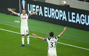 Harry Winks thừa nhận ghi bàn may mắn từ khoảng cách hơn 45m