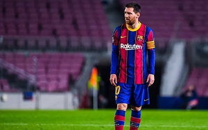 Lionel Messi: Ở lại Barcelona hay chuyển tới Man City?