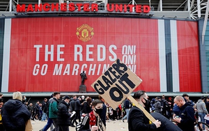Nhà Glazer có 100 ngày để giải quyết vấn đề ở MU