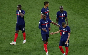 Lý do Pháp thất bại: Lục đục vì Mbappe, không được gặp gia đình, than phiền về khách sạn