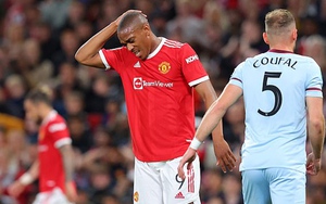 MU 0-1 West Ham: Dùng đội hình hai, Quỷ đỏ tạm biệt Cúp Liên đoàn