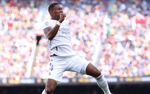 Alaba lập siêu phẩm ngày ra mắt 'Kinh điển', Real Madrid hạ gục Barcelona