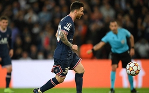 Messi khẳng định giá trị với cú đúp tại C1