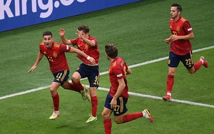 Ý 1-2 Tây Ban Nha: Torres tỏa sáng, Bonucci sai lầm, Tây Ban Nha vào chung kết Nations League