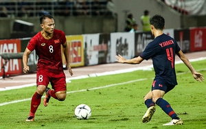 Tuyển Việt Nam trong nỗi nhớ Văn Hậu và Trọng Hoàng