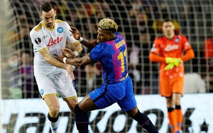 Soi kèo nhà cái Napoli vs Barcelona. Nhận định, dự đoán bóng đá Cúp C2 (3h00, 25/2)