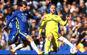 Chelsea thua thảm trên sân nhà, Man City củng cố ngôi đầu