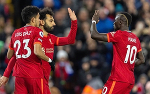 Liverpool 4-0 MU: Tam tấu Salah, Mane, Diaz hủy diệt MU không Ronaldo