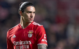 Tin MU 29/5: Ten Hag không từ bỏ De Jong, MU tranh hàng với Liverpool