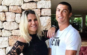 Chị gái Ronaldo trách CĐV của Bồ Đào Nha 'vô ơn'
