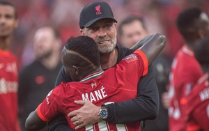 CĐV Liverpool nhớ Mane, chỉ trích hàng thủ đội nhà
