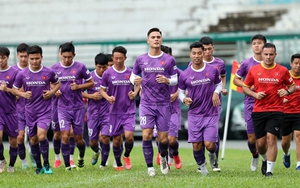 Bóng đá hôm nay 21/9: Việt Nam thiệt quân trước Singapore, Nga bị cấm dự EURO 2024