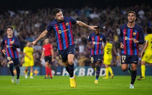 Barcelona 3-0 Villarreal: Lewandowski và Fati mang niềm vui trở lại Camp Nou