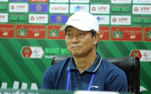 HLV Bae Ji Won: 'Viettel vẫn quyết tâm bám đuổi Hà Nội'