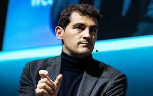 Iker Casillas troll giới truyền thông khi đùa rằng mình là gay?